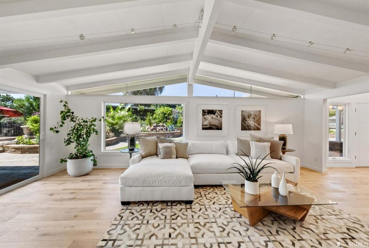 Warren Mid-Century Modern remodel in Walnut Creek, photo 1